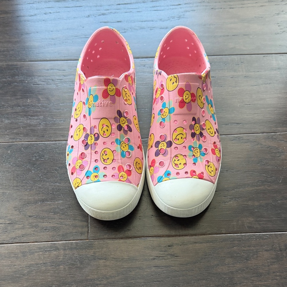 Native Kids Pink Emoji Sneakers